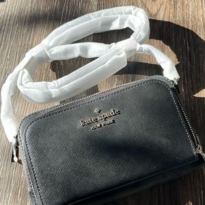 Kate spade crossbody. Never used.